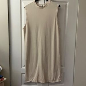 Noul T-Shirt Dress